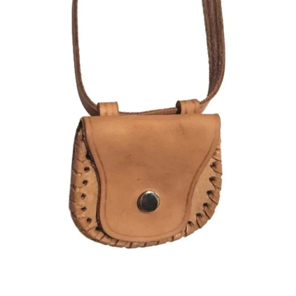 Vintage Tiny Handmade Genuine Leather Saddle Bag Coin Purse Snap Closure Strap - Picture 1 of 6